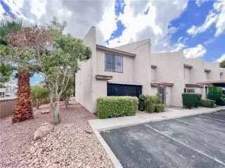 Photo #1: 2521438 Listing 