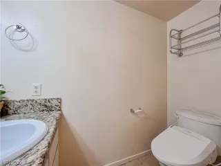 Photo #6: 2521438 Listing 