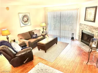 Photo #3: 2521439 Listing 