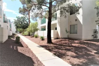 Photo #1: 2521457 Listing