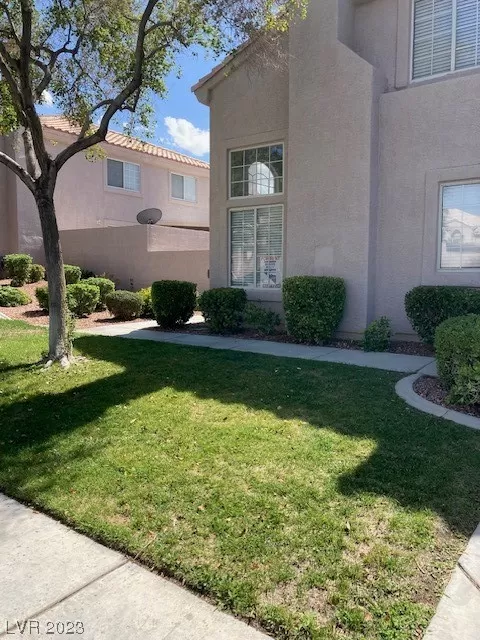 MLS: 2521494 Condo For Sale