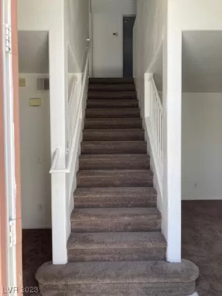 Photo #2: 2521494 Listing 
