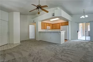 Photo #5: 2521510 Listing 