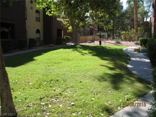 MLS: 2521571 Condo For Sale