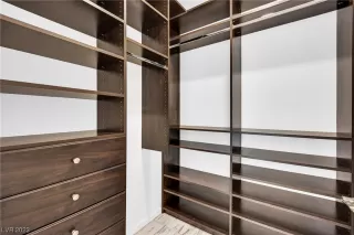 Photo #4: 2521601 Listing 