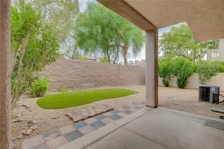 Photo #5: 2521614 Listing