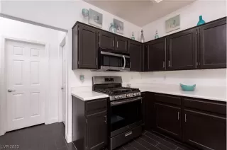 Photo #6: 2521616 Listing 