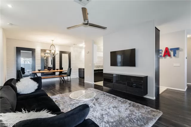 MLS: 2521618 Condo For Sale