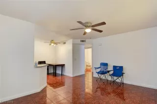 Photo #2: 2521639 Listing 