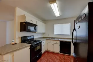 Photo #6: 2521639 Listing 