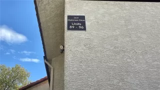 Photo #2: 2521706 Listing