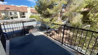 Photo #6: 2521706 Listing