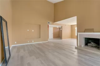 Photo #4: 2521710 Listing 