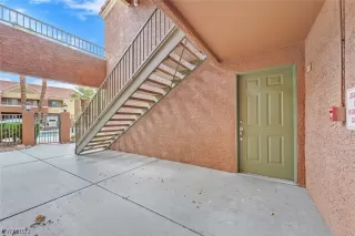 Photo #3: 2521711 Listing 