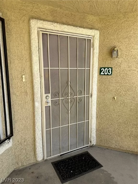 MLS: 2521727 Condo For Sale