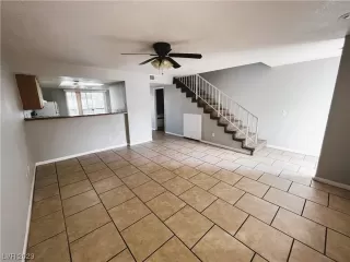 Photo #3: 2521745 Listing 