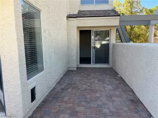 Photo #3: 2521750 Listing 