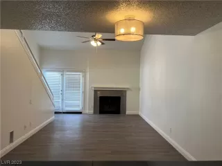 Photo #6: 2521750 Listing 