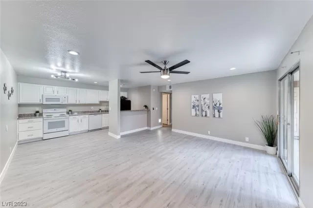 MLS: 2521756 Condo For Sale