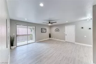 Photo #1: 2521756 Listing