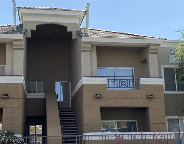 MLS: 2521776 Condo For Sale