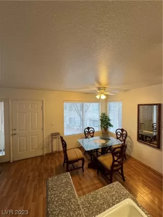 Photo #3: 2521783 Listing