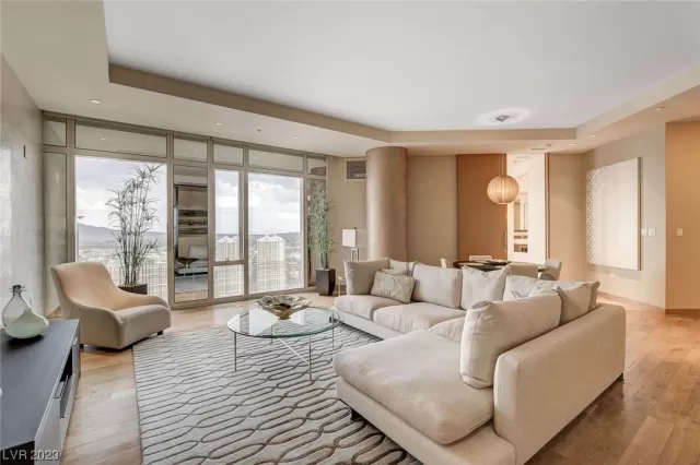 MLS: 2521820 Condo For Sale