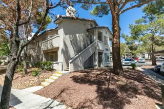 Photo #1: 2521850 Listing 