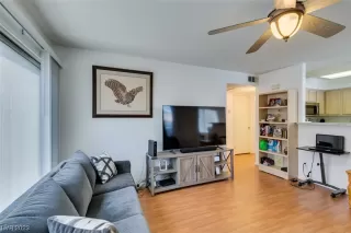 Photo #5: 2521850 Listing 