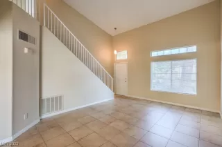 Photo #6: 2521911 Listing 