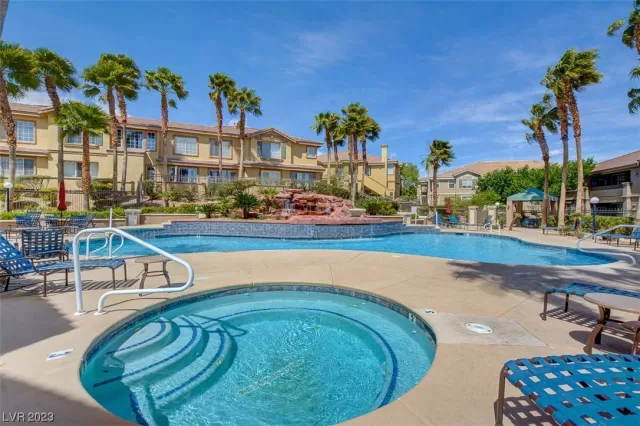 MLS: 2521916 Condo For Sale