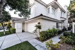 Photo #1: 2521952 Listing 