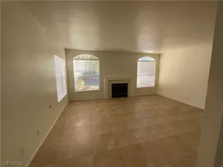 Photo #3: 2522041 Listing 