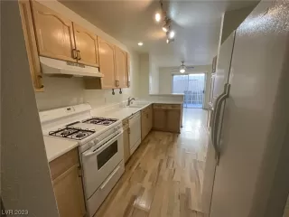 Photo #4: 2522041 Listing 