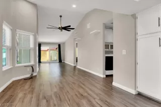 Photo #5: 2522062 Listing 