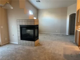 Photo #4: 2522082 Listing 