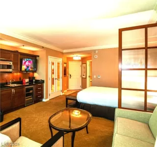 Photo #6: 2522097 Listing