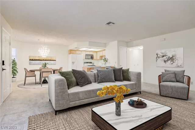 MLS: 2522136 Condo For Sale