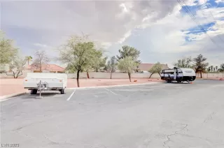 Photo #3: 2522136 Listing