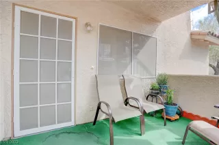 Photo #4: 2522136 Listing