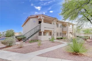 Photo #5: 2522136 Listing