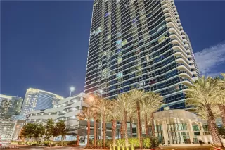 Photo #1: 2522144 Listing