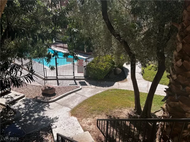 MLS: 2522189 Condo For Sale