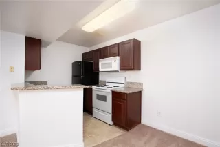 Photo #6: 2522196 Listing 