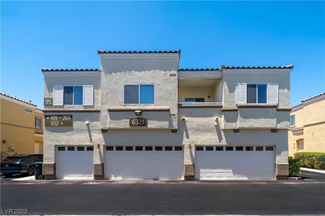 MLS: 2522240 Condo For Sale