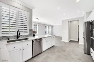 Photo #4: 2522260 Listing