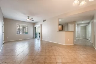 Photo #5: 2522276 Listing 