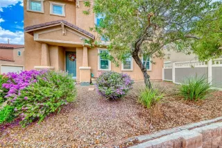 Photo #1: 2522291 Listing