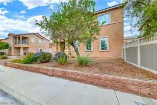 Photo #2: 2522291 Listing