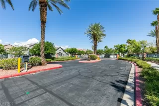 Photo #1: 2522296 Listing